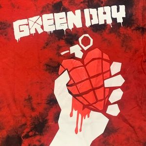 Red and white Green Day tie dye effect t-shirt. Size large